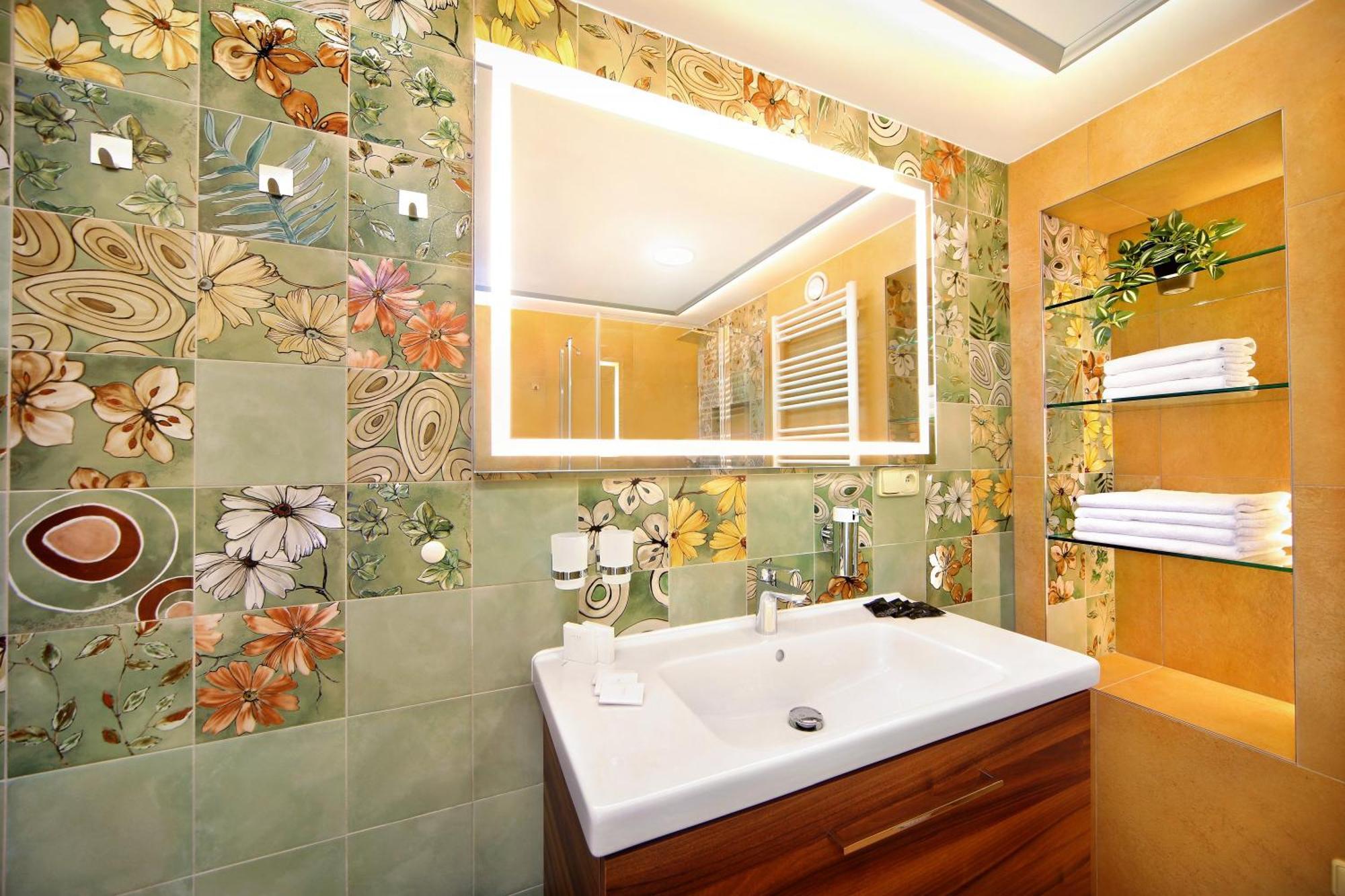 Apartmany Mlyn โรกีนีซ นัด ยีเซอโร ภายนอก รูปภาพ